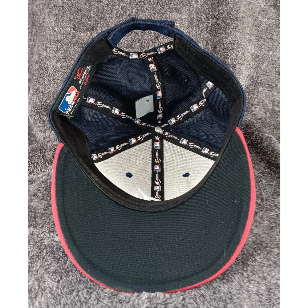 Atlanta Braves MLB Team MLB Flex Fit Baseball‎ Cap OSFM Navy Red